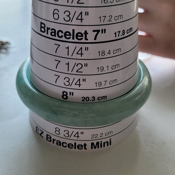 Womens Fashion Bangle Light Green Sz 8 - Picture 5 of 5